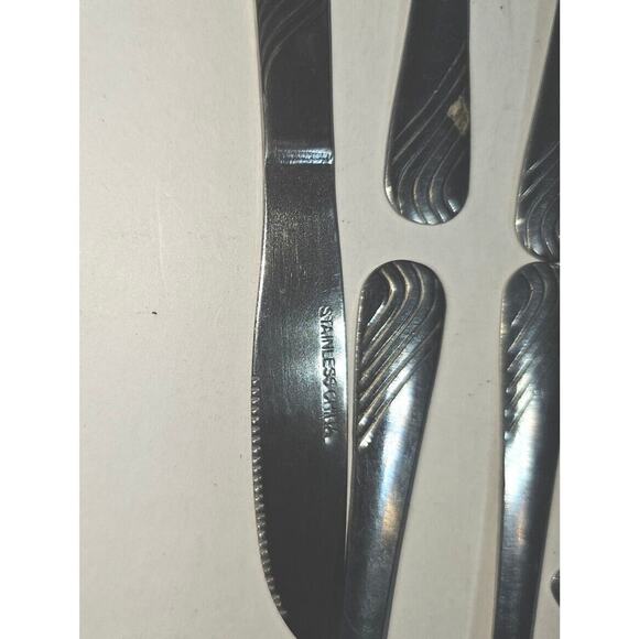 Mixed Lot of 14 Pieces of Stainless Steel Flatware Waves Wavy Pattern - Picture 6 of 6